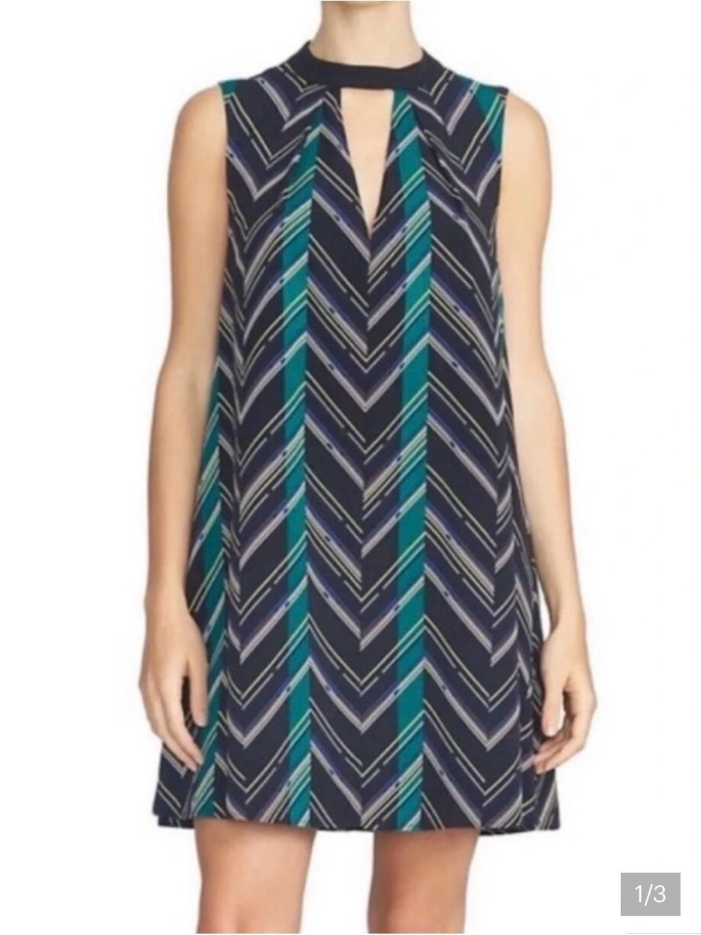 1State Sleeveless Chevron Keyhole Cover-Up Dress in Navy and Teal